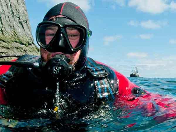 Thumbnail photo for Are you ready for the 2019 scuba diving season?
