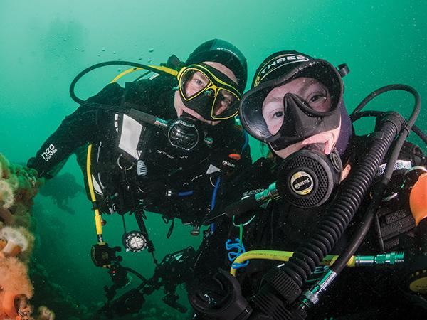 Thumbnail photo for Finding the perfect dive buddy