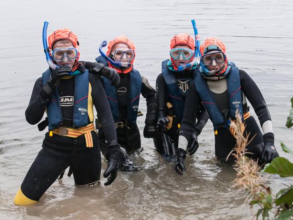 Thumbnail photo for Torbet on the Tube: The etiquette of group snorkelling