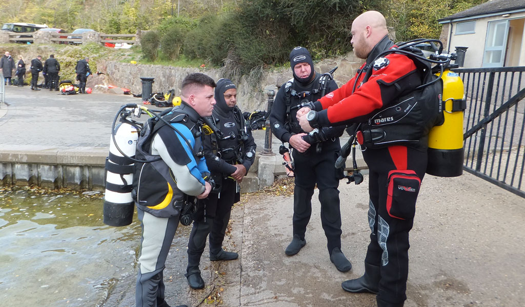 iDive club training at Stoney Cove