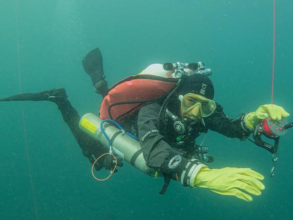 Thumbnail photo for Apply to become the next First Class Diver Chief Examiner