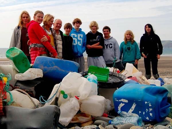 Thumbnail photo for Beach Clean (up) this May Bank Holiday!