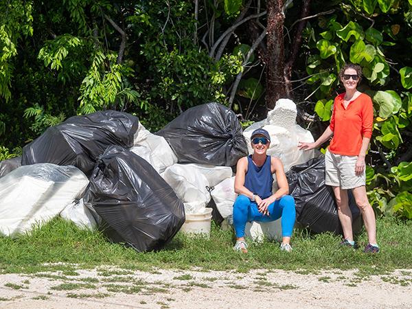 Thumbnail photo for Cayman Islands cleaned up thanks to Marine Champions