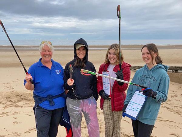 Thumbnail photo for Beachwatch needs you! 