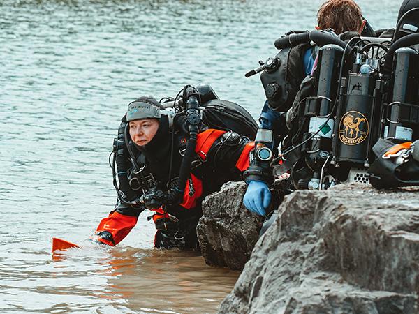 Thumbnail photo for Poseidon Try Tech event gives taste of rebreather diving