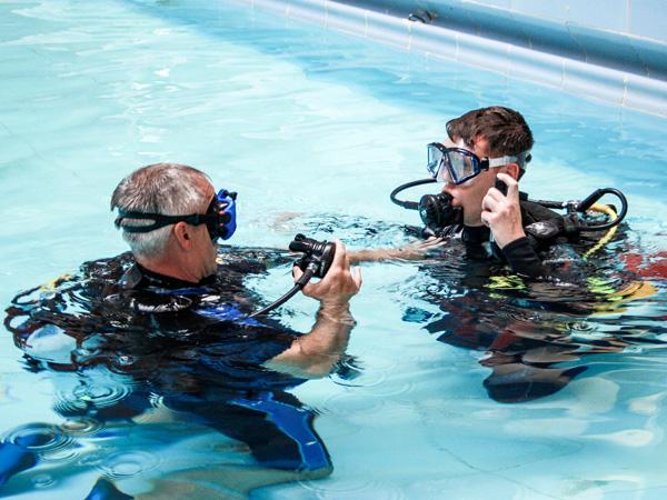 Thumbnail photo for Scuba Refresher hits the spot