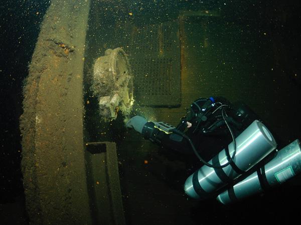 Thumbnail photo for Diving the Steuben 