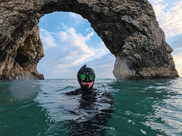 Thumbnail photo for A spectacular snorkel around Durdle Door
