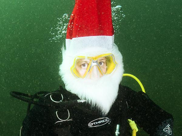 Thumbnail photo for Gifts for scuba divers and snorkellers this Christmas