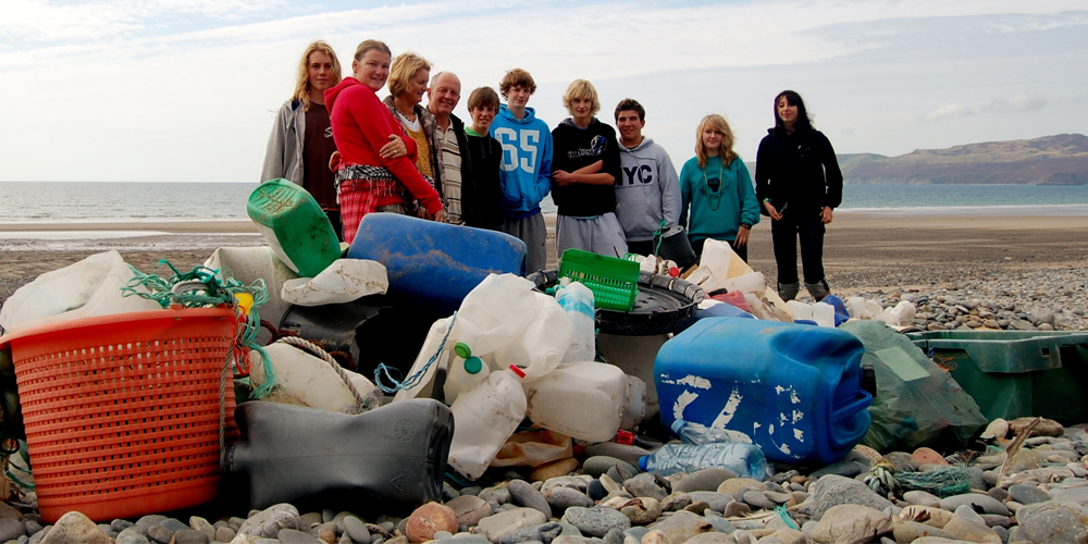 (Beach) Clean up this May Bank Holiday!