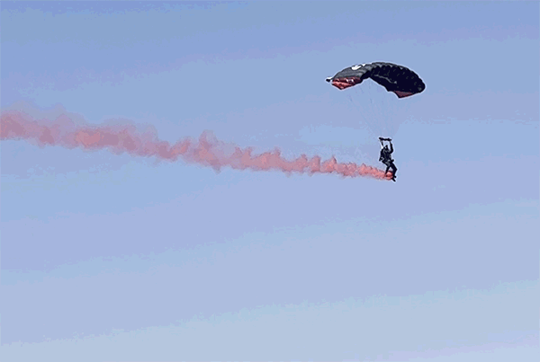 Andy parachute
