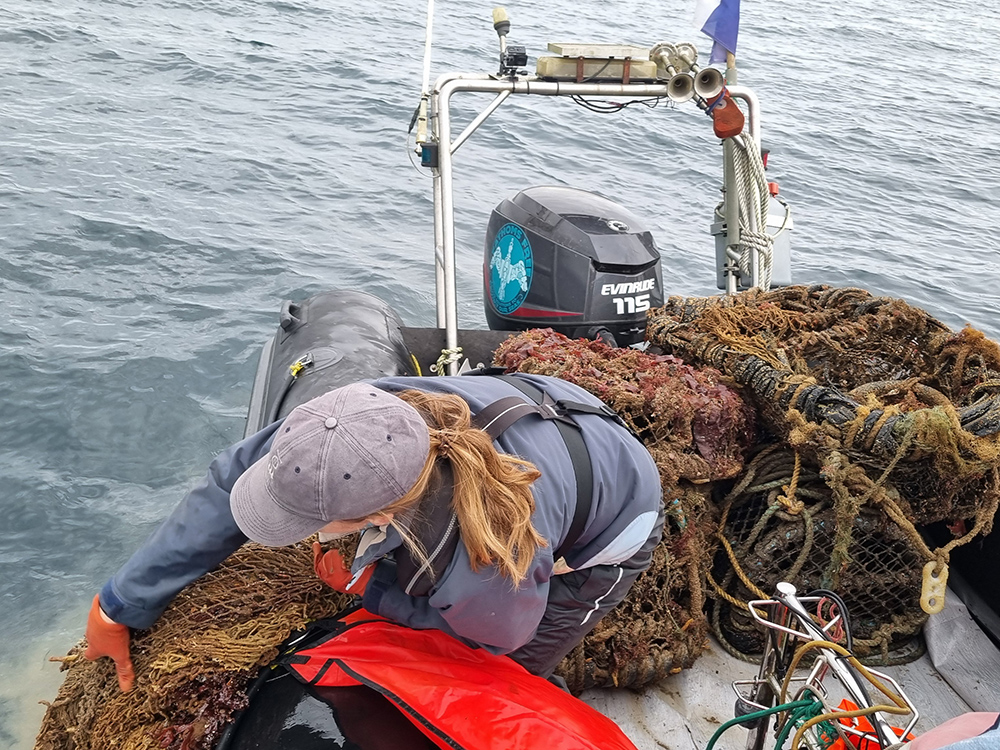 Fathoms Free recovering net