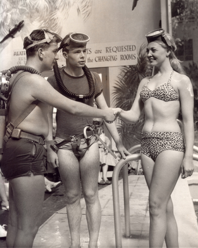 Jane Baldasare Attempt Underwater Swim 3 Times(2) (1960)