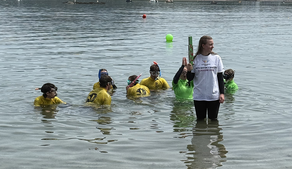 Snorkelling baton