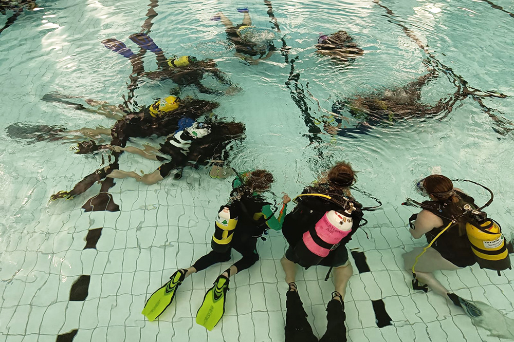 Buxton SAC in pool