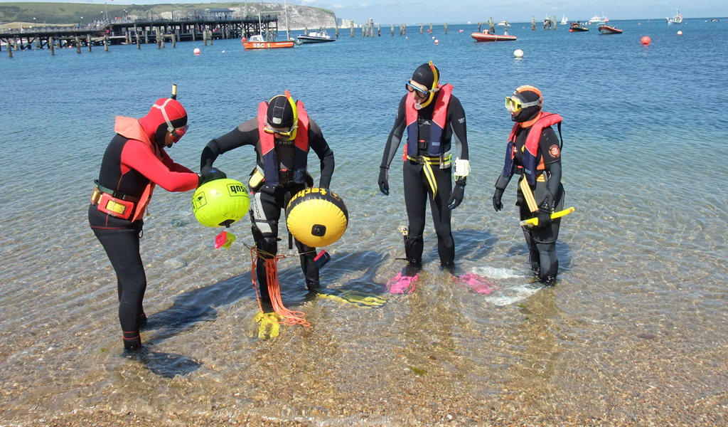 How to make snorkelling safe and enjoyable as an Instructor British